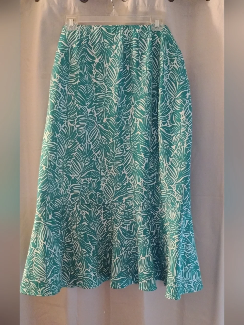 Skirt - Picture 2 of 5